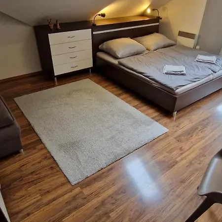 Apartment Deluxe Barbora Hrabovo